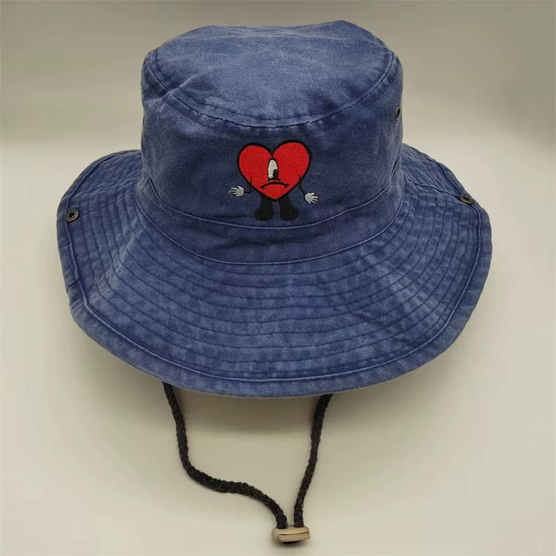 Black Heart Beanie – Aesthetic Style